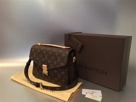 louis vuitton pochette metis gebraucht kaufen|Louis Vuitton Pochette monogram.